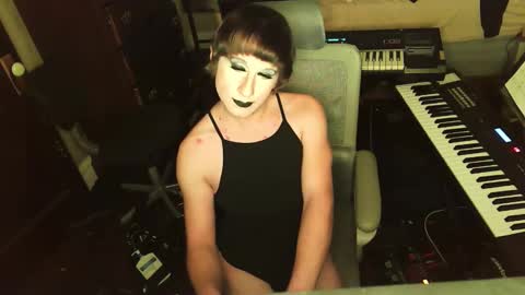 Snapshot of wienerlady chatting on December 14, 2025, 3:34 am Countess of Hotdogs online show from December 14, 2025, 3:34 am