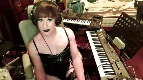 Snapshot of wienerlady chatting on January 12, 2026, 3:23 am Countess of Hotdogs online show from January 12, 2026, 3:23 am