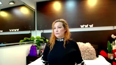 Snapshot of wife_mature chatting on July 14, 2026, 12:33 pm sussy online show from July 14, 2026, 12:33 pm