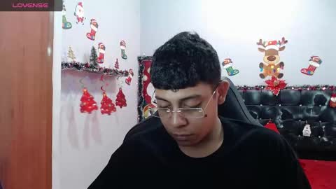 Snapshot of wiilliam_20 chatting on January 2, 2025, 4:56 pm wiilliam online show from January 2, 2025, 4:56 pm