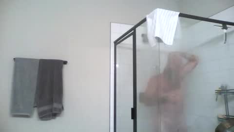 wil1565 online show from November 18, 2025, 1:55 am