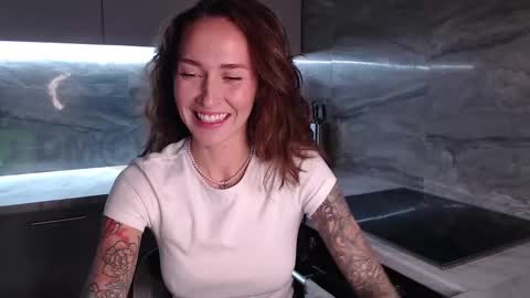 i need it so much 3  online show from September 28, 2025, 7:19 pm