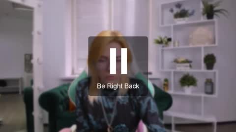 wild_berry_soul online show from October 19, 2025, 5:41 am