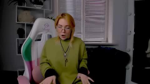 wild_berry_soul online show from October 20, 2025, 6:03 am