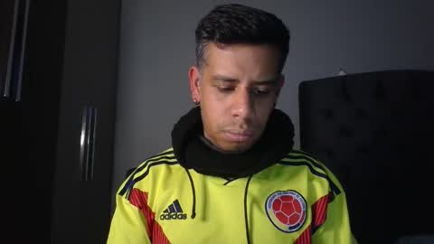 Snapshot of wild_bigcock36 chatting on February 19, 2026, 11:23 pm WIL BIGCOCK online show from February 19, 2026, 11:23 pm