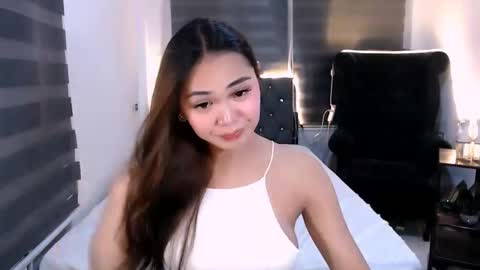 wild lily30 online show from November 6, 2025, 9:54 am