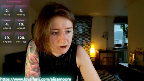 Snapshot of wild_peony chatting on July 3, 2026, 1:39 pm wild_peony online show from July 3, 2026, 1:39 pm
