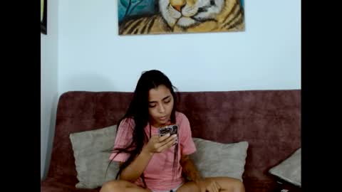 Wild RoomXxX online show from September 18, 2025, 9:28 pm