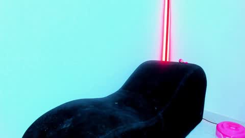 LUCIA VS 2 COCKS online show from January 7, 2025, 7:31 am