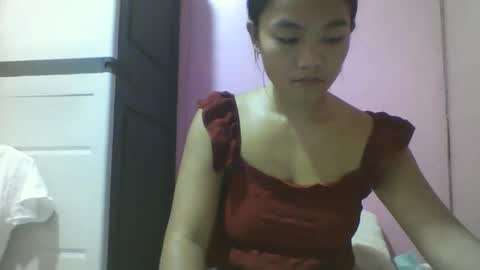 wildchilly_pearl19 online show from November 10, 2025, 1:59 am