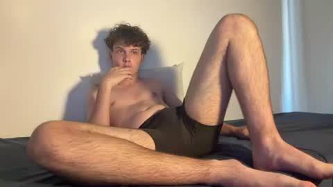 Snapshot of wilddesire18 chatting on July 22, 2026, 5:05 pm wilddesire18 online show from July 22, 2026, 5:05 pm