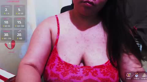 wildhotasianx online show from December 29, 2024, 1:28 pm