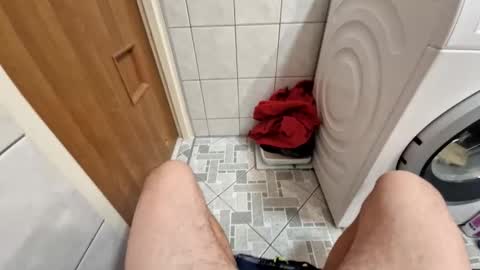 Snapshot of wildmike93 chatting on October 28, 2025, 6:32 pm wildmike93 online show from October 28, 2025, 6:32 pm