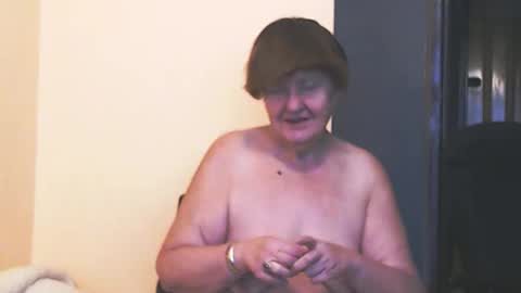 WildRedCat online show from October 6, 2025, 8:01 am