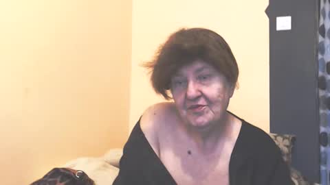 WildRedCat online show from March 25, 2026, 1:17 pm