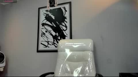 wild online show from October 20, 2025, 3:29 am