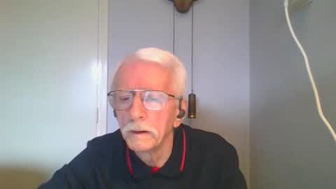 willem77779 online show from December 19, 2025, 1:51 pm