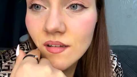 Snapshot of willetteplato chatting on February 4, 2026, 5:19 pm Adele online show from February 4, 2026, 5:19 pm