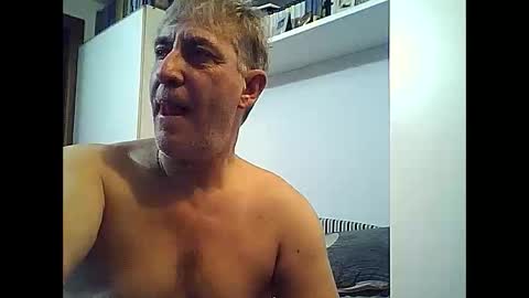 Snapshot of willfire71 chatting on January 6, 2025, 10:15 pm Willfire71 online show from January 6, 2025, 10:15 pm