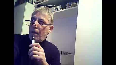 Snapshot of willfire71 chatting on January 12, 2025, 6:16 pm Willfire71 online show from January 12, 2025, 6:16 pm