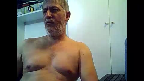 Snapshot of willfire71 chatting on February 6, 2025, 1:54 pm Willfire71 online show from February 6, 2025, 1:54 pm