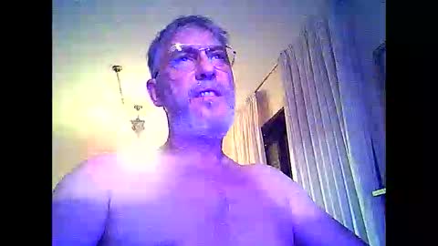 Snapshot of willfire71 chatting on November 3, 2025, 4:41 pm Willfire71 online show from November 3, 2025, 4:41 pm