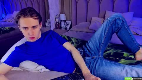 William online show from November 23, 2025, 4:23 am