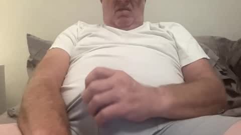 willieb777 online show from October 11, 2025, 1:09 pm