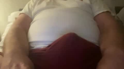 Snapshot of willieb777 chatting on April 24, 2026, 10:07 am willieb777 online show from April 24, 2026, 10:07 am