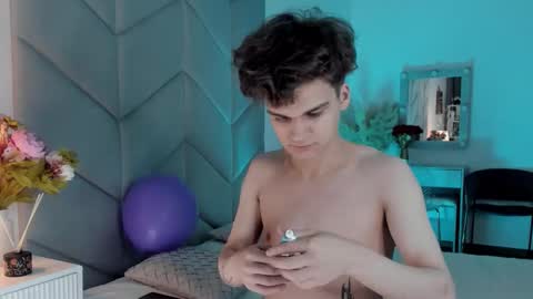 Willie online show from October 2, 2025, 5:47 am