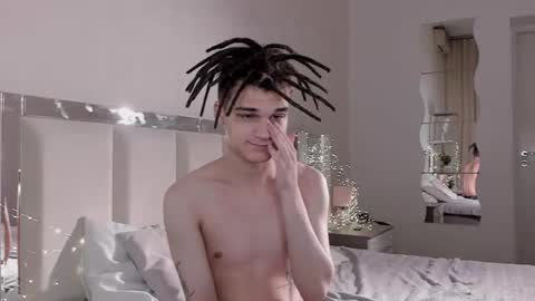 Willie online show from November 8, 2025, 6:02 am