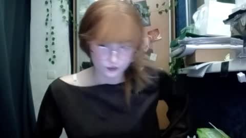 Phoebe online show from March 26, 2026, 8:36 pm