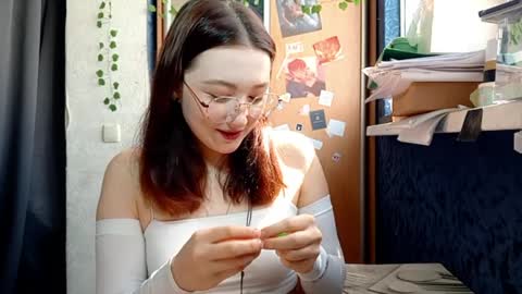 Phoebe online show from April 6, 2026, 8:26 am