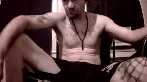willydogg83 online show from July 4, 2026, 4:51 am
