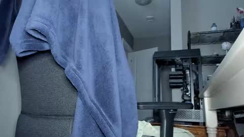 WillySkynn online show from October 16, 2025, 4:02 am