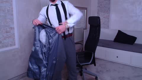 Snapshot of wilsonjules chatting on January 6, 2025, 12:16 am WilsonJules online show from January 6, 2025, 12:16 am