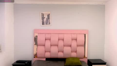 Snapshot of wiltom_ chatting on October 26, 2025, 10:58 pm Wiltom online show from October 26, 2025, 10:58 pm