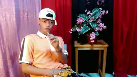Snapshot of win_boy chatting on June 25, 2026, 9:58 am win_boy online show from June 25, 2026, 9:58 am