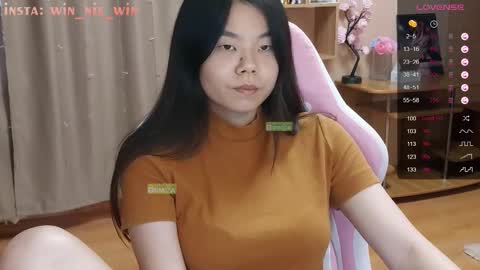 Snapshot of win_nie chatting on September 15, 2025, 3:28 am Winnie online show from September 15, 2025, 3:28 am