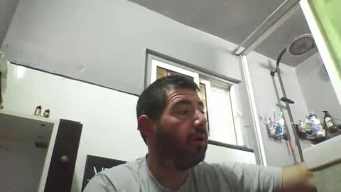Snapshot of windowpane5 chatting on December 8, 2024, 10:52 am windowpane online show from December 8, 2024, 10:52 am