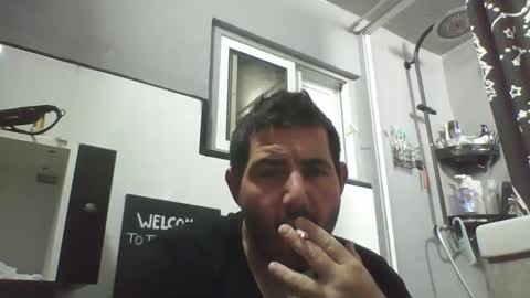 Snapshot of windowpane5 chatting on December 25, 2024, 8:07 pm windowpane online show from December 25, 2024, 8:07 pm