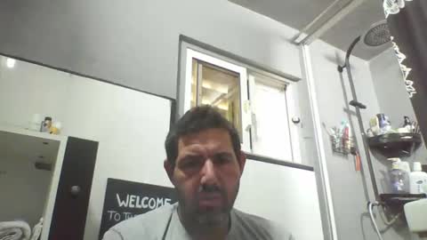 Snapshot of windowpane5 chatting on December 29, 2024, 1:28 pm windowpane online show from December 29, 2024, 1:28 pm