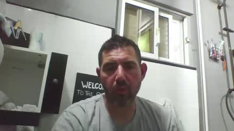 Snapshot of windowpane5 chatting on January 15, 2025, 10:35 pm windowpane online show from January 15, 2025, 10:35 pm