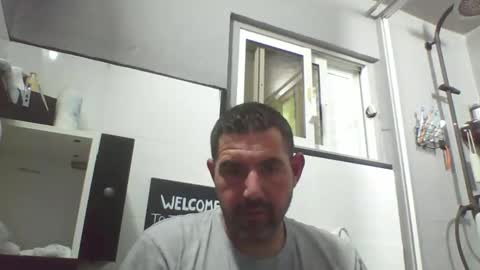 Snapshot of windowpane5 chatting on January 16, 2025, 6:06 pm windowpane online show from January 16, 2025, 6:06 pm