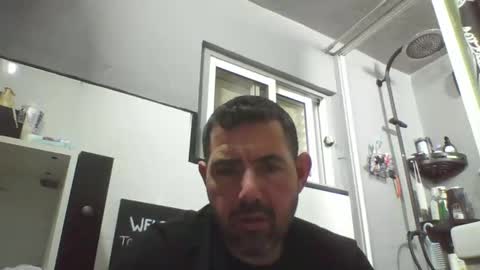 Snapshot of windowpane5 chatting on January 19, 2025, 7:15 am windowpane online show from January 19, 2025, 7:15 am