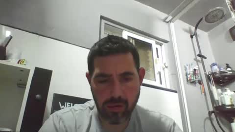 Snapshot of windowpane5 chatting on January 28, 2025, 8:36 pm windowpane online show from January 28, 2025, 8:36 pm