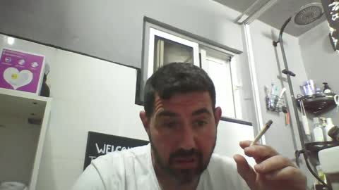 Snapshot of windowpane5 chatting on February 2, 2025, 11:42 pm windowpane online show from February 2, 2025, 11:42 pm