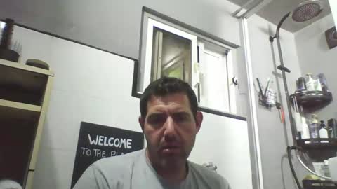 Snapshot of windowpane5 chatting on February 21, 2025, 10:48 pm windowpane online show from February 21, 2025, 10:48 pm