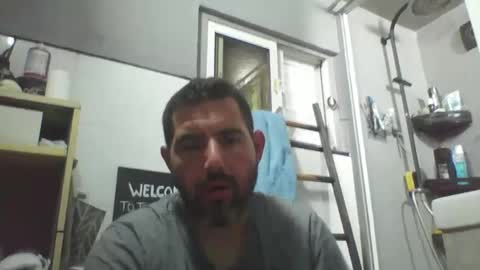 Snapshot of windowpane5 chatting on September 11, 2025, 10:21 pm windowpane online show from September 11, 2025, 10:21 pm