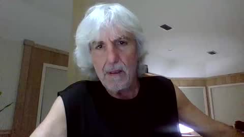 Gundja  Man online show from April 20, 2026, 5:43 am